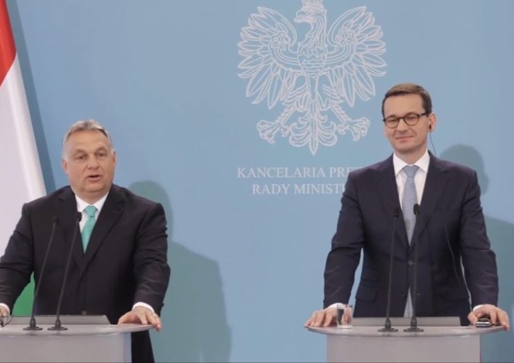 Viktor Orban, Mateusz Morawiecki Hiszpański portal: Bruksela od lat demonizuje rządy Polski i Węgier. Ich sukces to trudna lekcja dla postępowej elity Europy