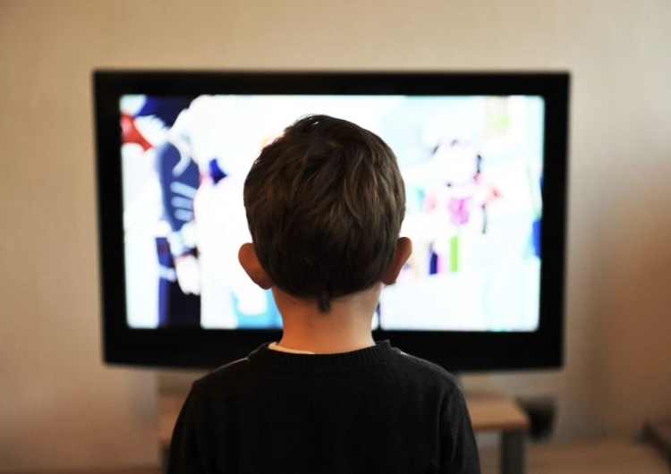 Dzieci będą zadawać pytania nagim dorosłym. Szokujący program w holenderskiej telewizji publicznej