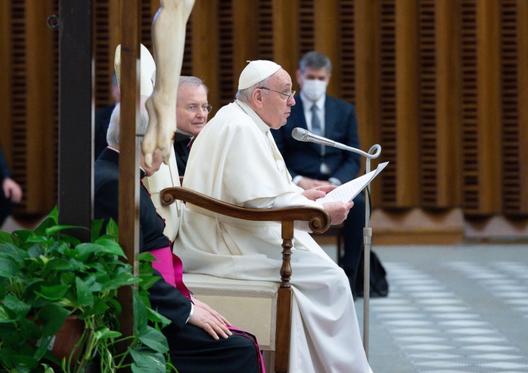 Papież Franciszek Ósma rocznica wyboru papieża Franciszka na Stolicę Piotrową. 