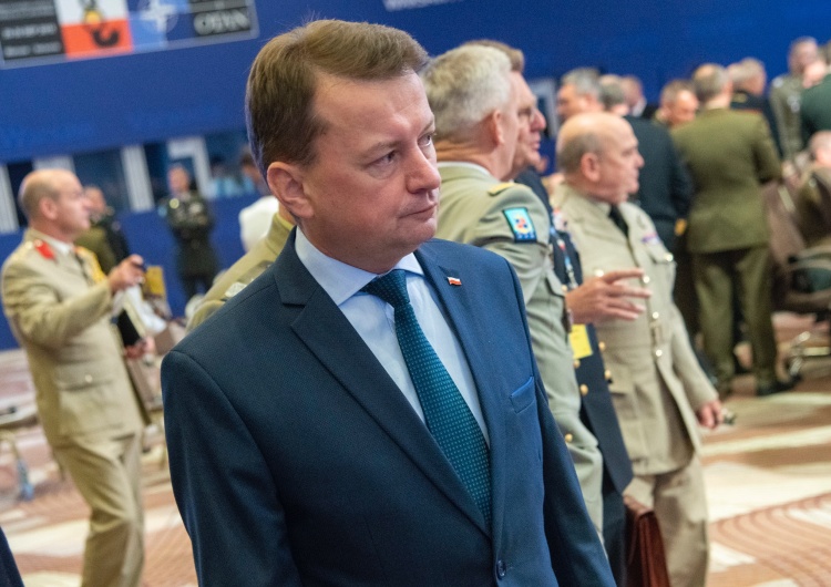 Szef MON: Tymczasowy szpital na Okęciu przyjął pierwszych pacjentów