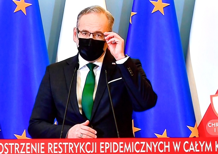 Lockdown w całej Polsce stał się faktem. Siarkowska: Lekarstwo gorsze niż choroba