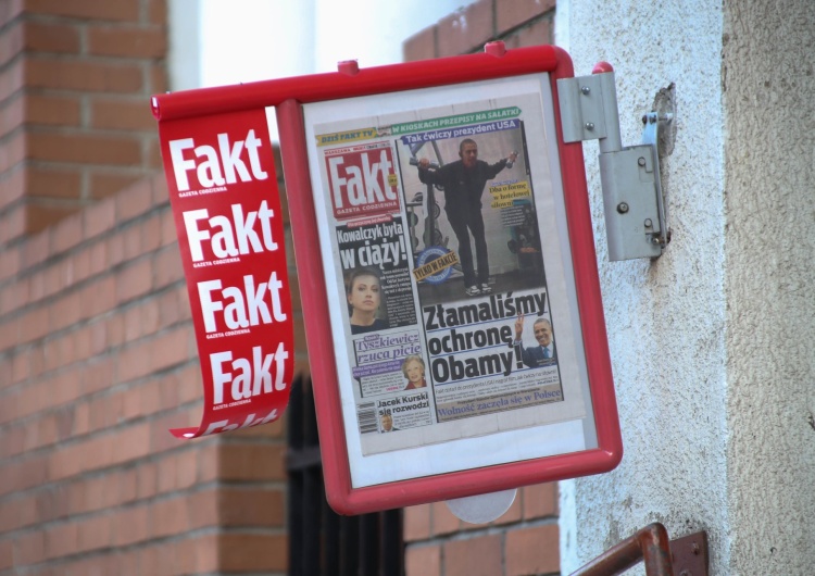 Okładka „Faktu” wywołała lawinę krytycznych komentarzy. „Kompletnie nieodpowiedzialna, szkodliwa społecznie”