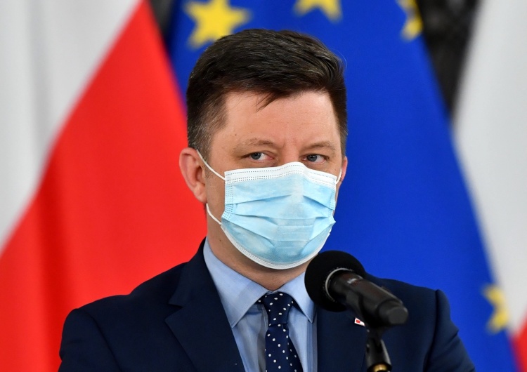  Szef KPRM: Ponad 20 polskich medyków zaszczepi 3,5 tys. pracowników Kwatery Głównej NATO