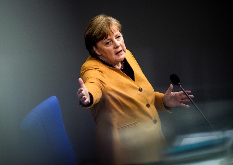  Merkel: Głęboko tego żałuję i proszę o wybaczenie wszystkich obywateli