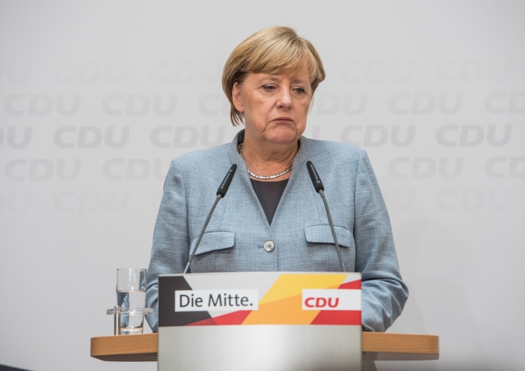Angela Merkel Afera! Niemieccy politycy za transakcję z chińskimi maseczkami zgarnęli 5-6 mln euro