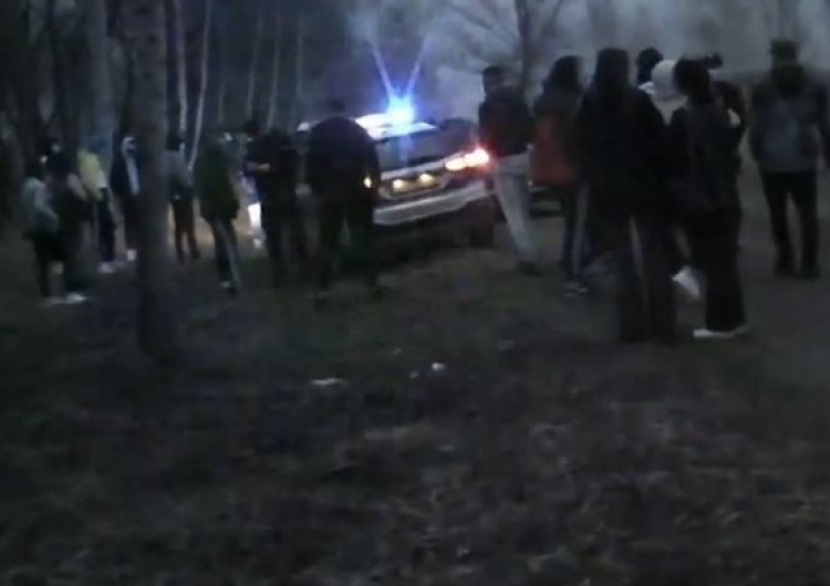 Śląsk: Impreza na 123 osoby. Policja przerwała huczną
