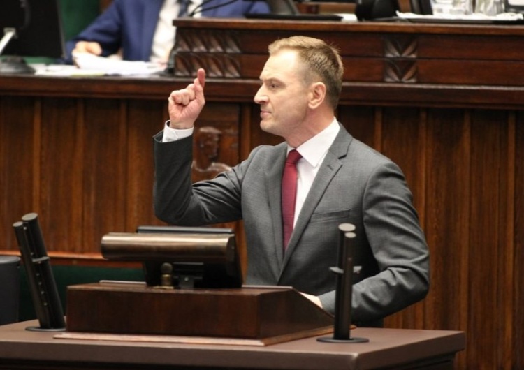 Prokuratura wnioskuje o uchylenie immunitetu Sławomirowi Nitrasowi