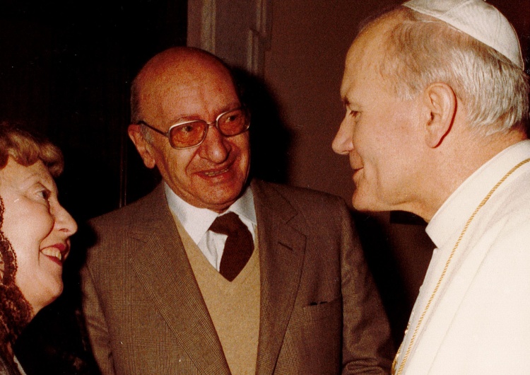 Simone et André Frossard et Jean-Paul II Chronique sur Jean-Paul II et les Français : André Froissard (1915-1995)