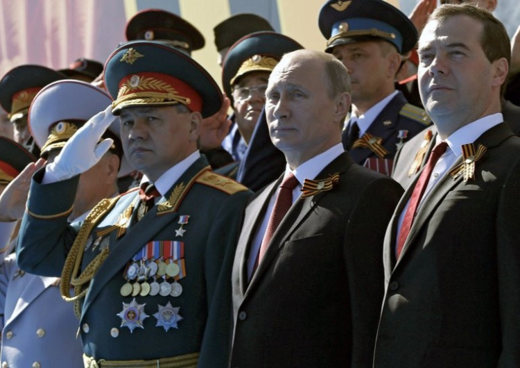Szojgu, Putin i Miedwiedew 