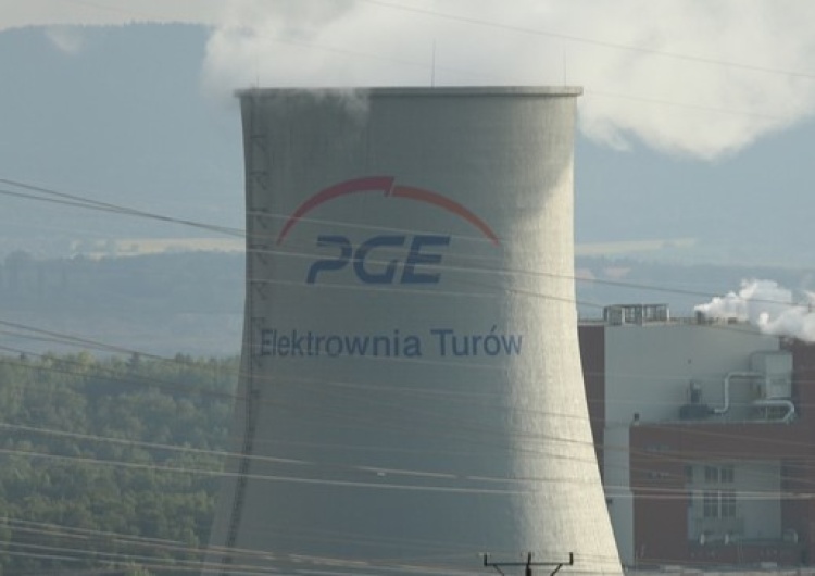 elektrownia Turów Międzynarodowa kampania przeciwko polskiej kopalni zagrożeniem dla Europejskiego Zielonego Ładu