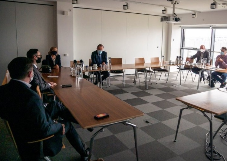 Spotkanie Daniela Obajtka ze związkami zawodowymi Daniel Obajtek jedzie z Polska Press:
