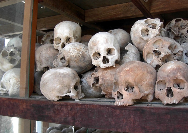 czaszki ofiar reżimu Pol Pota i Czerwonych Khmerów [Tylko u nas] Marcin Bąk: Towarzysz Saloth Sar realizuje czerwoną utopię