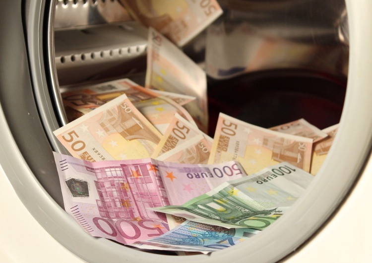 zdjęcie ilustracyjne Europejski bank zamieszany w pranie brudnych pieniędzy