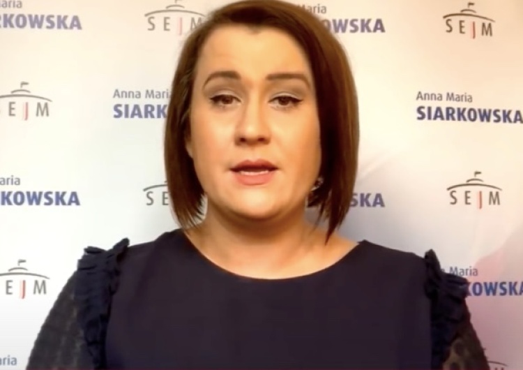 „Doszły mnie słuchy, że to co robię nie podoba się kierownictwu partii”. Zaskakujący wpis posłanki Siarkowskiej
