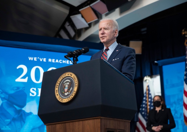 Joe Biden Politico: Joe Biden rozważa wysłanie dodatkowej broni Ukrainie