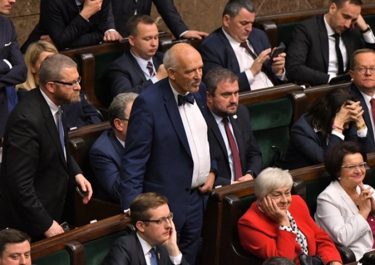 Korwin-Mikke ukarany przez sejmową komisję etyki. Chodzi o dwa wpisy na Twitterze