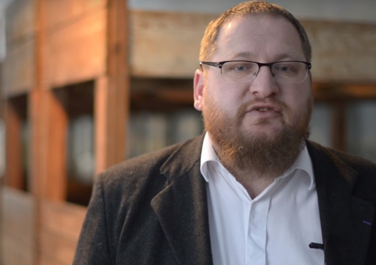 Piotr Cywiński Dyrektor Muzeum Auschwitz straszy nową Radą Oświęcimską powołaną