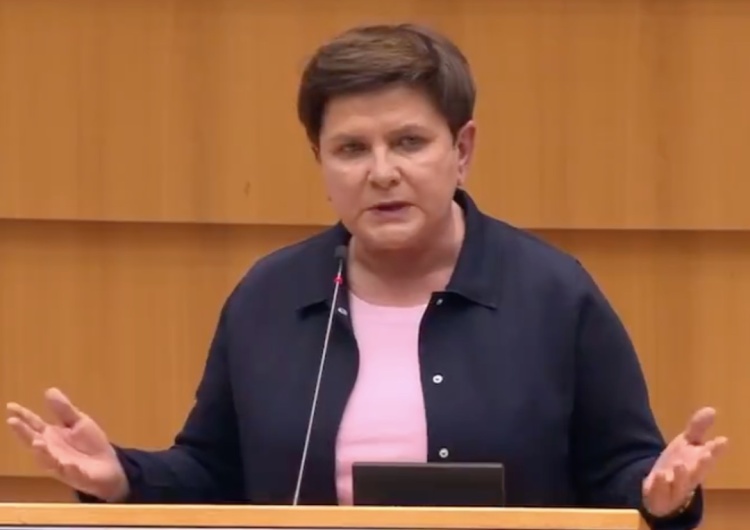  [WIDEO] „Czas wreszcie skończyć udawać!”. Ostre słowa Beaty Szydło w europarlamencie