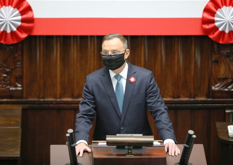  Andrzej Duda: 