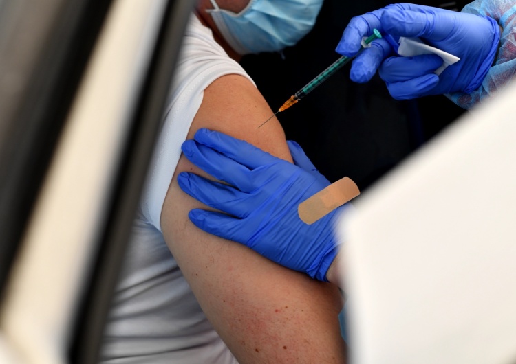  W Polsce ponad 10 mln zaszczepionych przeciw COVID-19 pierwszą dawką szczepionki