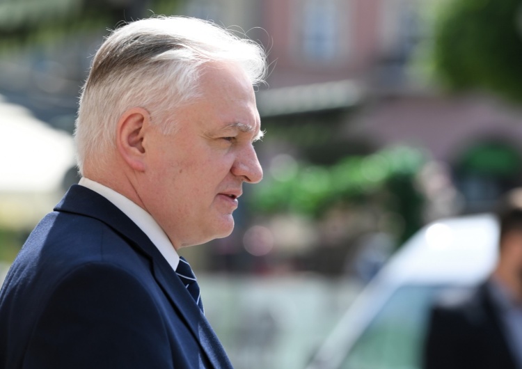PiS przegrywa głosowanie w Sejmie. Rzecznik rządu nie ukrywa: Jestem zdziwiony, dzwoniłem do Gowina
