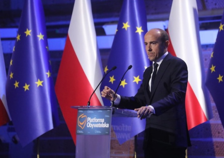 W jaki sposób opozycja broni polskiej racji stanu po skandalicznym wyroku TSUE? Ano tak... Sprawdziliśmy!
