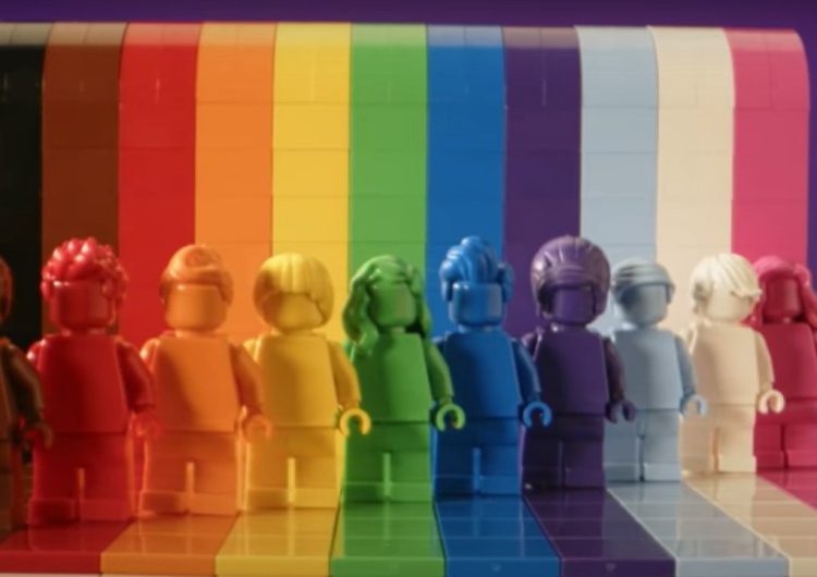 Lego lance une collection non genrée aux couleurs du drapeau LGBT