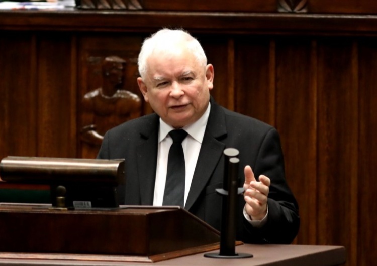  Kaczyński: To wielki błąd systemu, że człowiek wobec którego toczą się śledztwa, może być prezesem NIK