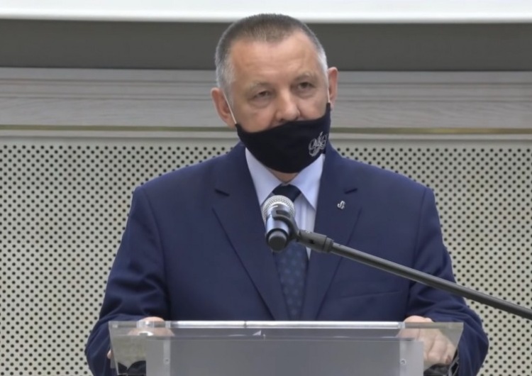 Nieoficjalnie: NIK złoży zawiadomienia do prokuratury na czterech najważniejszych urzędników rządu
