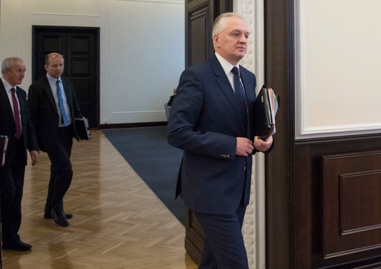 Nieoficjalnie: Porozumienie nie poprze kandydata PiS na RPO. Zagłosuje za kandydatem innej partii