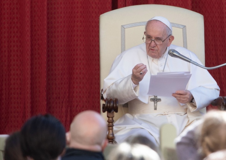  Stolica Apostolska zakończyła dochodzenie ws. polskiego biskupa. Jest kara