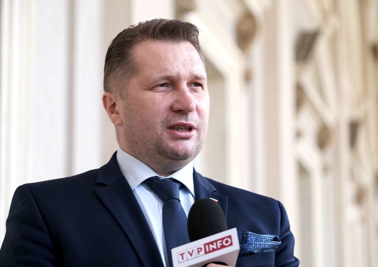  Sejm uchwalił nowelizację. Minister edukacji i nauki będzie mógł ustanawiać programy