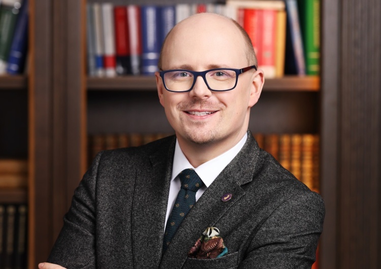 mec. Jerzy Kwaśniewski Washington Post porównuje powstanie Collegium Intermarium do zmiany jaką wywołało finansowania amerykańskich uczelni przez chrześcijańską prawicę