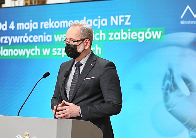 Spada liczba zakażeń koronawirusem. Nowy raport Ministerstwa Zdrowia