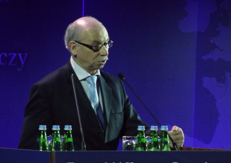 Z. Kuźmiuk: Część posłów w PE uważa, że przy pomocy tzw. warunkowości będą „obalać” rządy