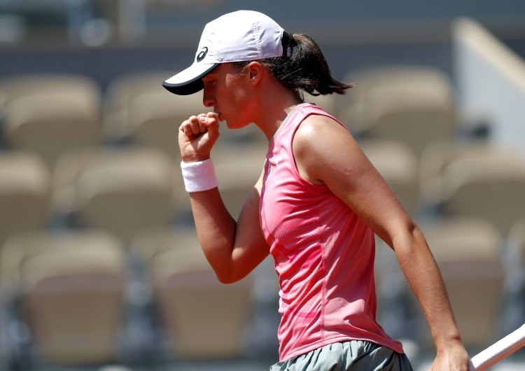 Polska tenisistka Iga Świątek Iga Świątek i Mattek-Sands w finale Roland Garros