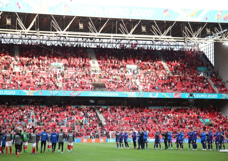  [video] Zobacz jak wspaniale zachowali się kibice po zasłabnięciu Eriksena podczas meczu EURO 2021