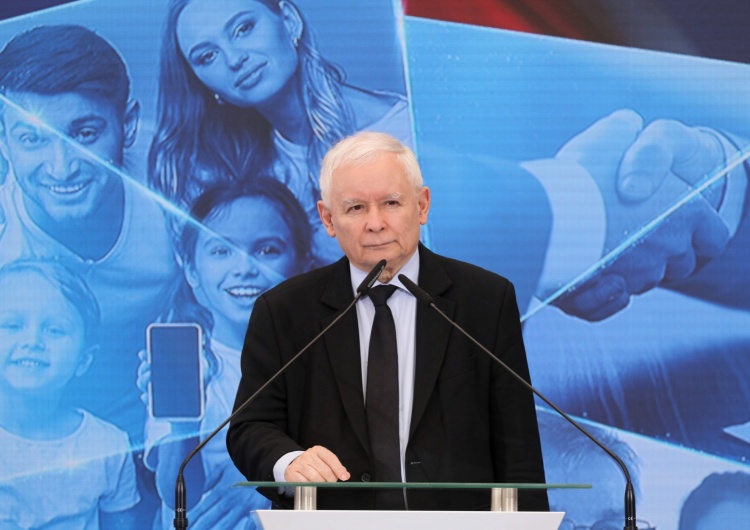 Prezes PiS Jarosław Kaczyński Posiedzenie klubu PiS, Kaczyński zganił koalicjantów.