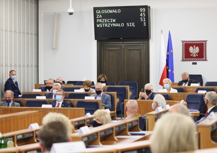 Senat, zdjęcie ilustracyjne Senat odrzucił kandydaturę Lidii Staroń na urząd Rzecznika Praw Obywatelskich