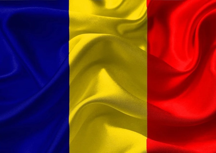 flaga Rumunii Rumuński Trybunał Konstytucyjny orzekł wyższość rumuńskiej konstytucji nad prawem unijnym