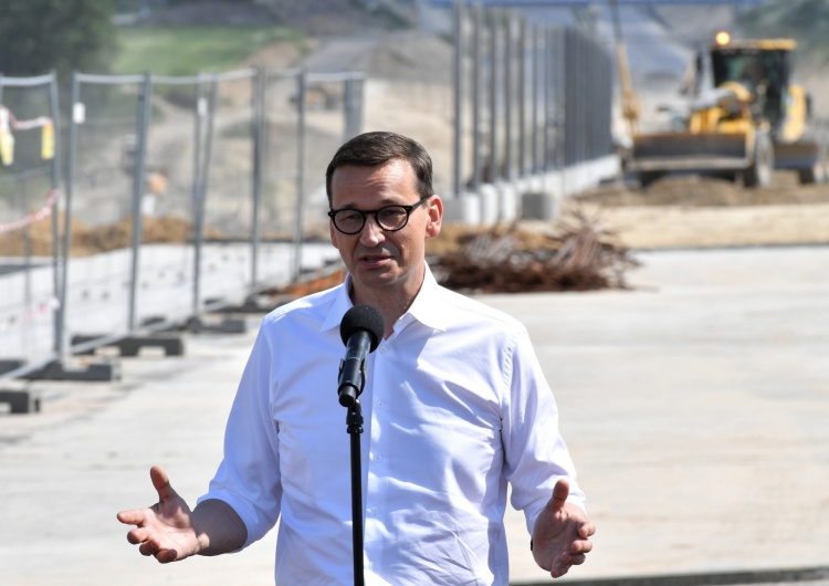 NIEDRZWICA DUŻA WIZYTA PREMIERA MORAWIECKIEGO Sondaż: Kto byłby najlepszym premier dla Polski?