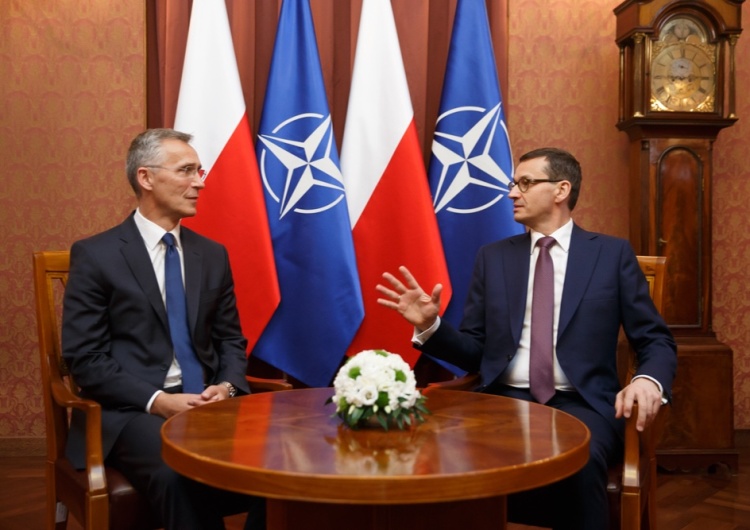  Rzecznik NATO: Rada Północnoatlantycka zajęła się cyberatakami na Polskę