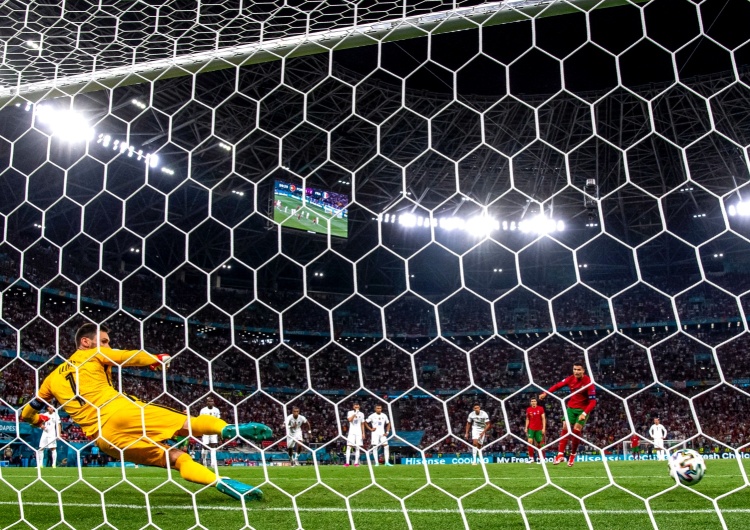 Zasada podwójnego gola na wyjeździe zostanie zniesiona? Jest decyzja UEFA