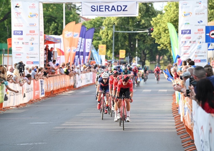  Bez Polaków na podium, dominacja Holendrów w III etapie WSiO. II dzień 