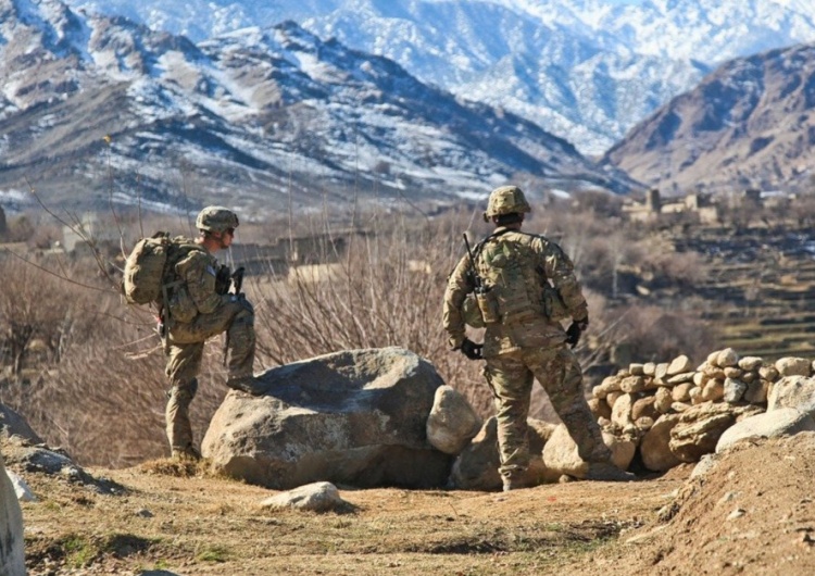  BBC: Amerykanie wycofują się szybciej z Afganistanu. Talibowie już przejmują kraj