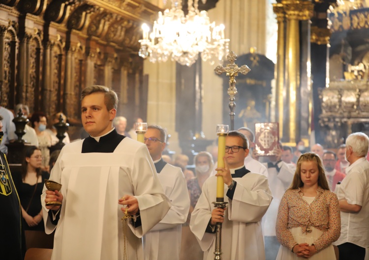  Dzwon, który mógłby się nazywać „Polska”