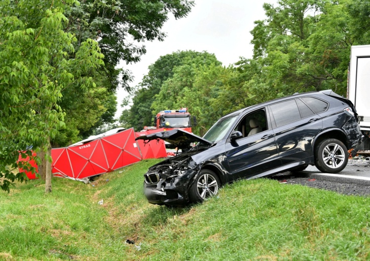 Wypadek, zdjęcie ilustracyjne Tragedia na Podkarpaciu. Małżeństwo osierociło trójkę dzieci