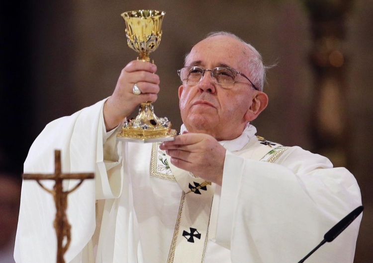  Papież Franciszek już po operacji. Watykan zabrał głos ws. stanu zdrowia Ojca Świętego