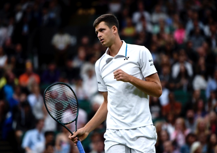  Historyczny sukces Huberta Hurkacza! Polak zameldował się w ćwierćfinale Wimbledonu 