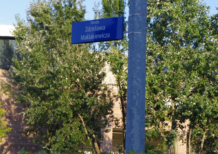Rondo Zdzisława Maklakiewicza w Warszawie Dziś rocznica urodzin powstańca i kultowego aktora Zdzisława Maklakiewicza. Czy to o nim wiedzieliście?
